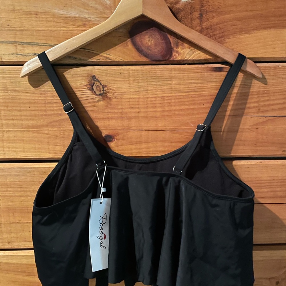 Rosegal Ruffle Swim Top - Picture 2 of 2